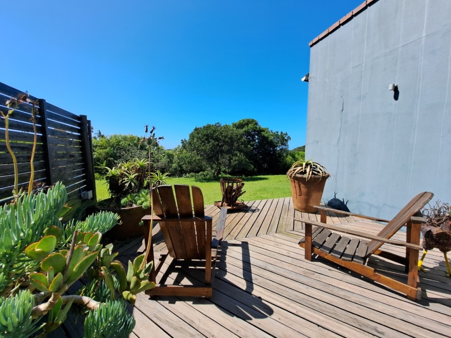 3 Bedroom Property for Sale in Sunrise On Sea Eastern Cape